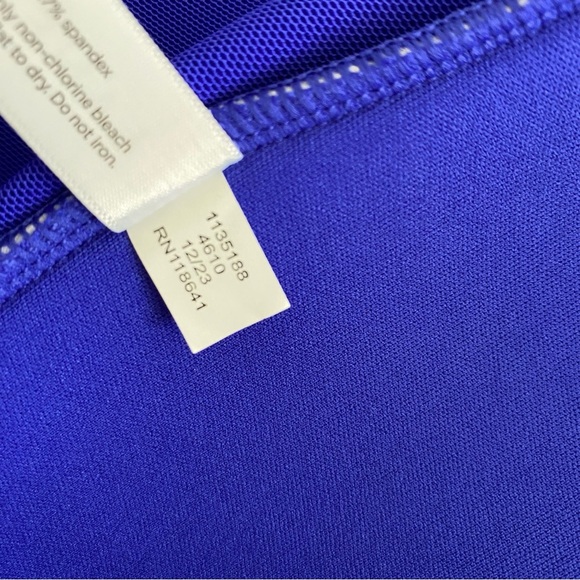 Lane Bryant Lightly Lined No-Wire Plunge One Piece Swimsuit 28 Purplish Blue - Picture 6 of 8